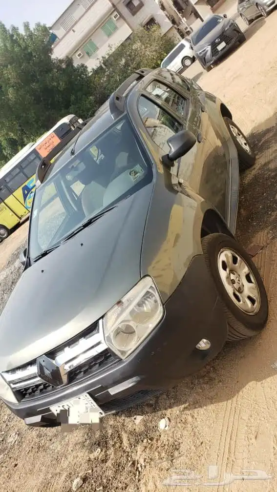 سياره رينو مديل 2014 نضيف. سعره طيب 3