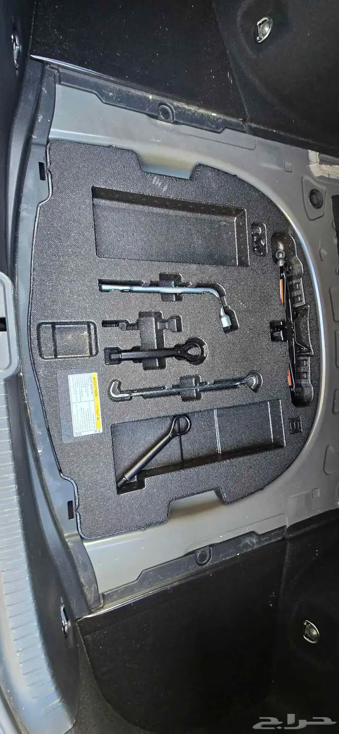 لكزس ES300H موديل 2022 15