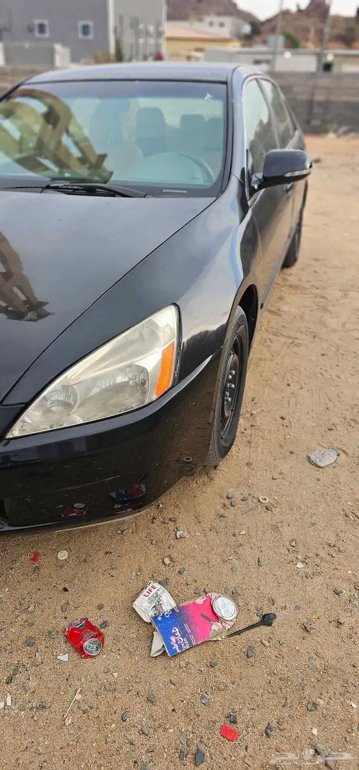 للبيع هوندا اكورد 2005 13