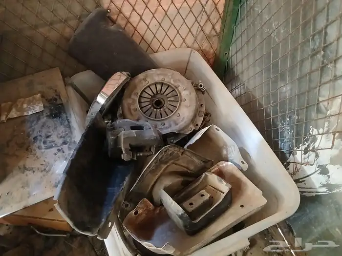 نيسان داتسون من موديل 86الى92 2