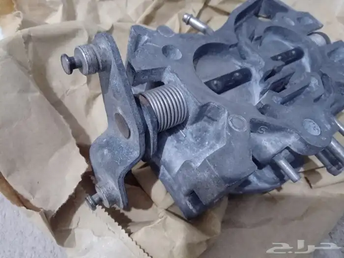 قاعدة بخاخ او حلابات كابرس 89 الى 90 اصلي GM 8