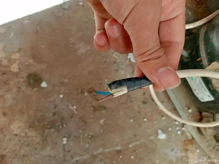 ثلاجه Rollc متوسطة الحجم 0