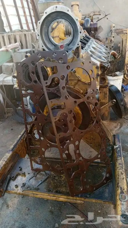 قطع غيار مكائن زراعيه كتربلر وقطع غيار تشليح مكائن الموقع مي 4