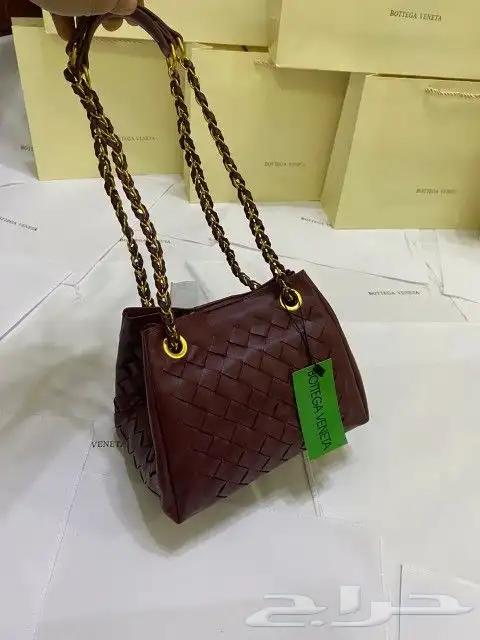 شنط بوتيقا نسائي ماركه درجة اولى 2