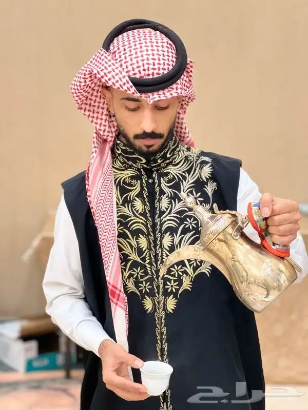 قهوة الشرقيه للضيافة الملكيه قهوجيين وصبابين رجال ونساء 5