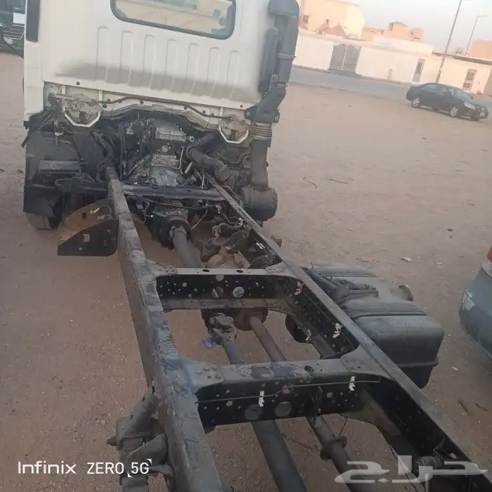 ايسوزو دينا موديل 2012 7