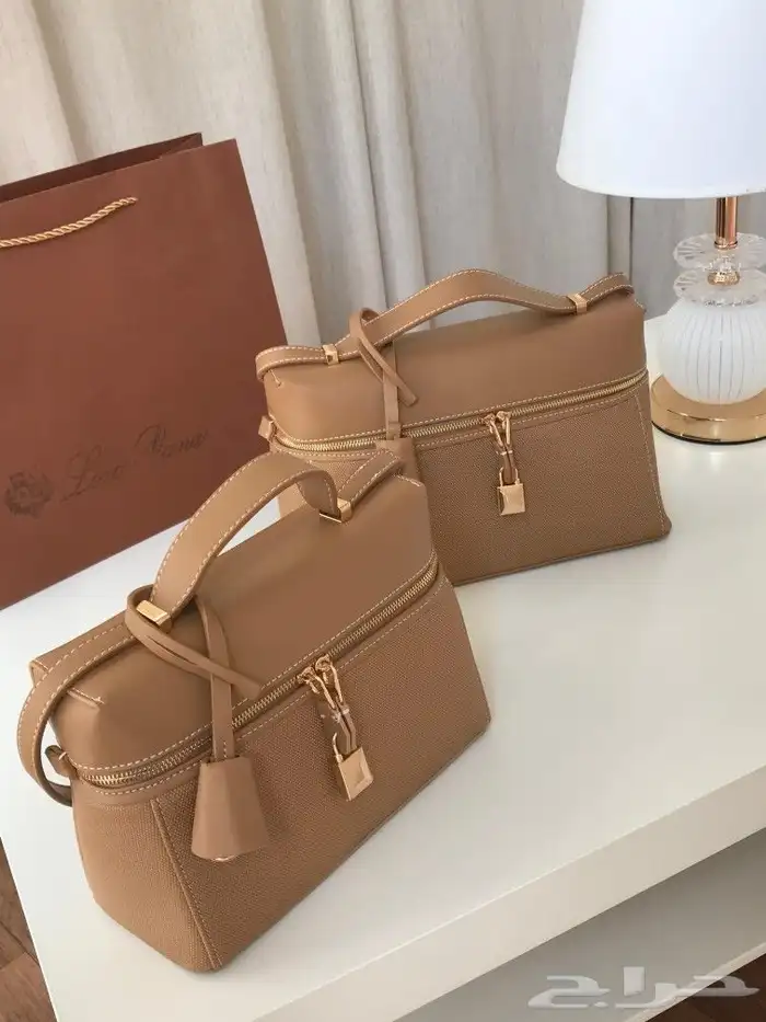 شنط ماركات جمله وتفرقه للطلب والاستفسار واتس 2
