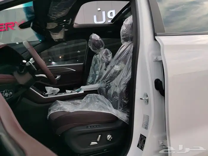 جيتور X90 بلس لاكجري فل كامل 1.6 تيربو موديل 2025 14