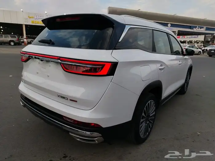 جيتور X90 بلس لاكجري فل كامل 1.6 تيربو موديل 2025 6