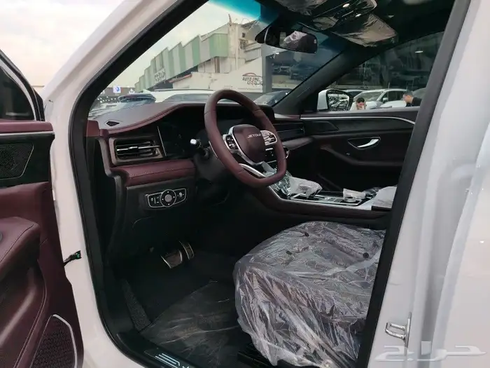 جيتور X90 بلس لاكجري فل كامل 1.6 تيربو موديل 2025 12