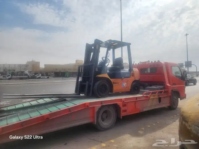 للإيجار رافعات شوكية(فوركلفت )forklift 0