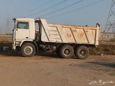 قلاب فولفو سكس للبيع موديل 92 نظيف على الشرط محركات ومكينة 0