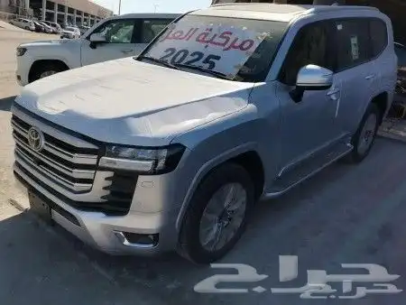 تويوتا لاند كروزر GXR 2025 L3 بنزين V6 4 4 2
