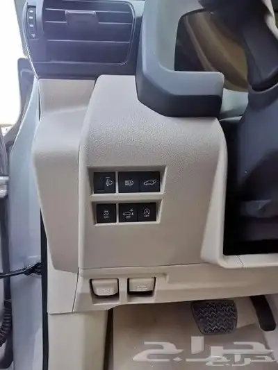 تويوتا لاند كروزر GXR 2025 L3 بنزين V6 4 4 9