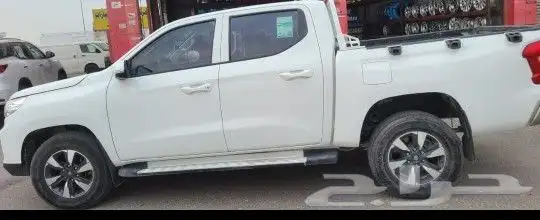 Pickup for rent with driver 2