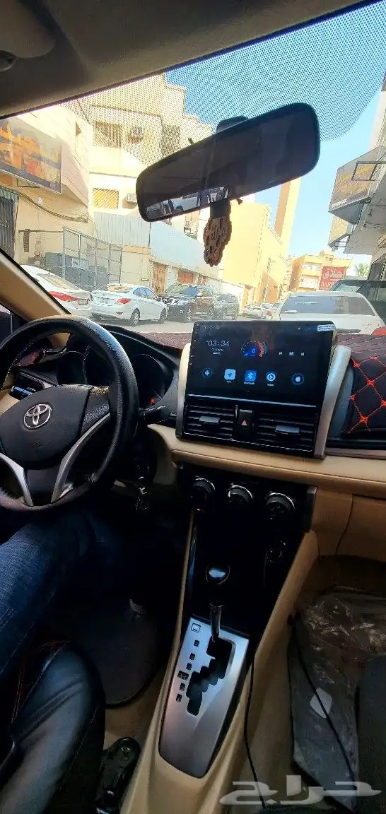 شاشة يارس تركب من 2013 2016 2