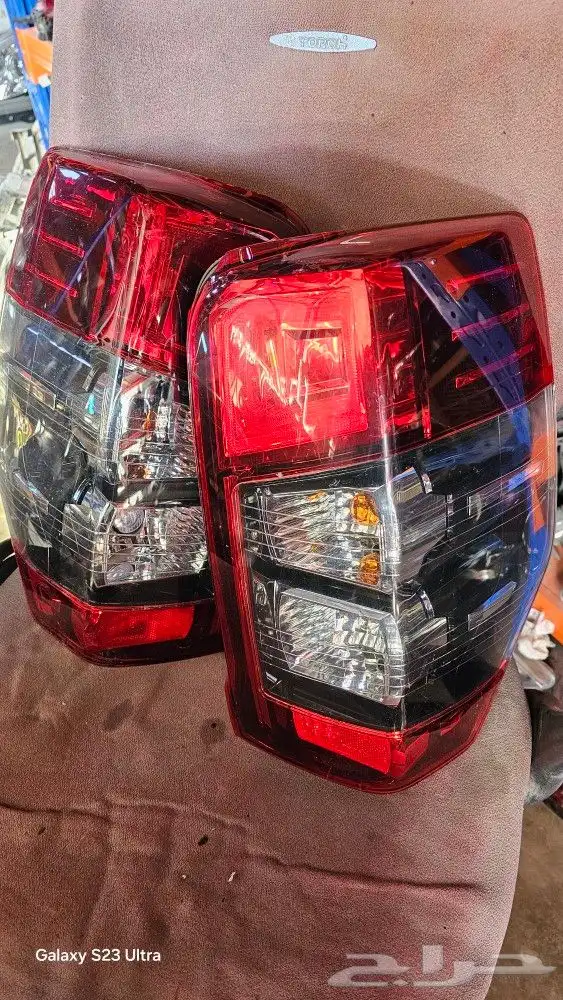 اصطبات خلفيه مستبيشي وانيت 200l 1