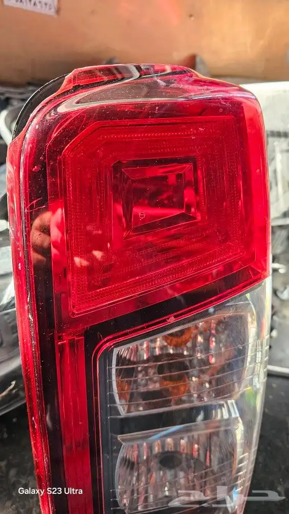اصطبات خلفيه مستبيشي وانيت 200l 3