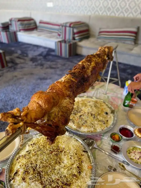 مطعم الخير يقدم خروف سيخ على الجمر 1 خروف مشوي   2   دجاج مش 0