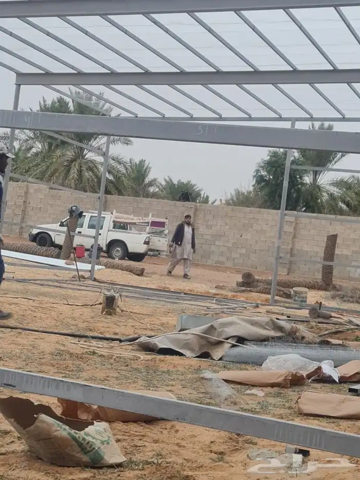 حداد شينكو معلم مظلات عؤازل مستوده سواتر 6