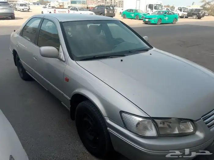 كامري 2001 ب12 الف قير عادي 0