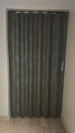 ابواب سحب سحاب سحابة جلد وبلاستيك كورديون 4