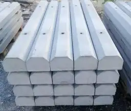 حواجز خرسانية وقواعد خرسانية 14