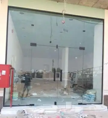 زجاج. سيكوريت. شاور. واجهات. 4