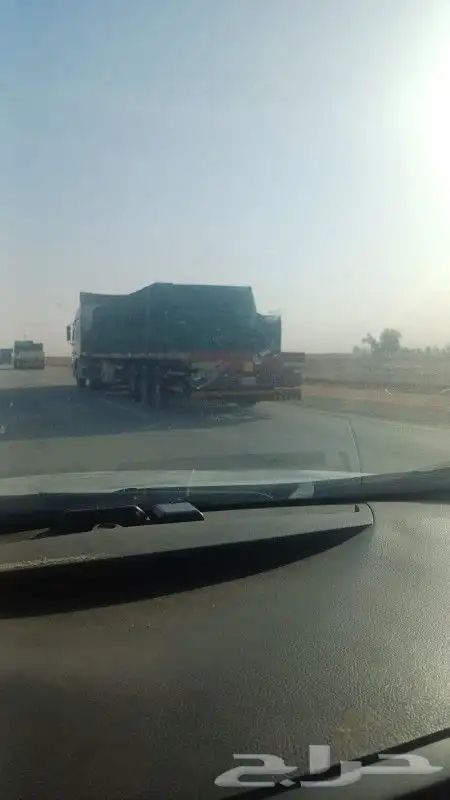 يوجد لدينا تريلات سطحات لمشاوير داخل المملكة 1