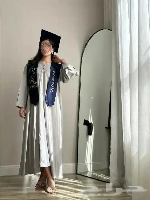 عبايات تخرج 2025 أرواب تخرج وشاح تخرج قبعة تخرج 2