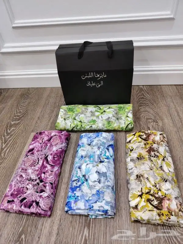 4 قطع قماش مخاوير 169 مع بوكس هدية 1