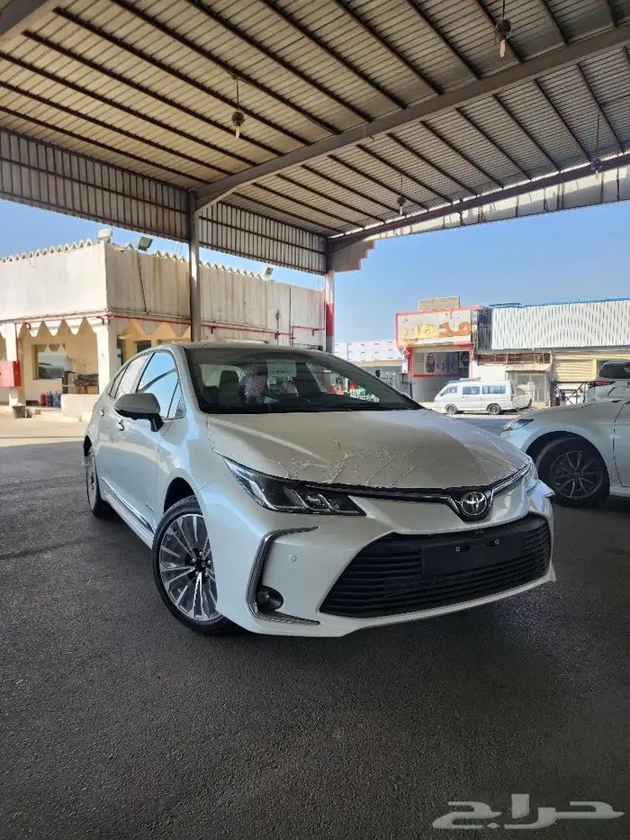 تويوتا كورولا مطور 2025 1