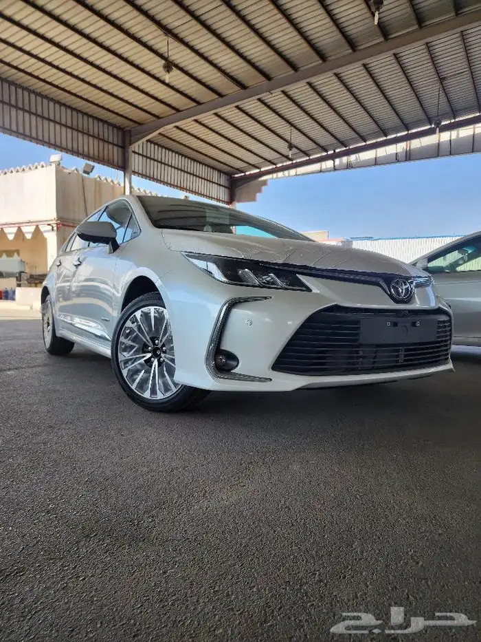 تويوتا كورولا مطور 2025 0