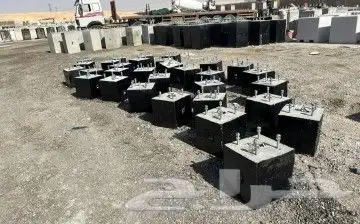 منتجات خرسانية قواعد إنارة واحواجز طرق 4