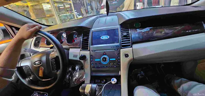 شاشة تورس 2010 8