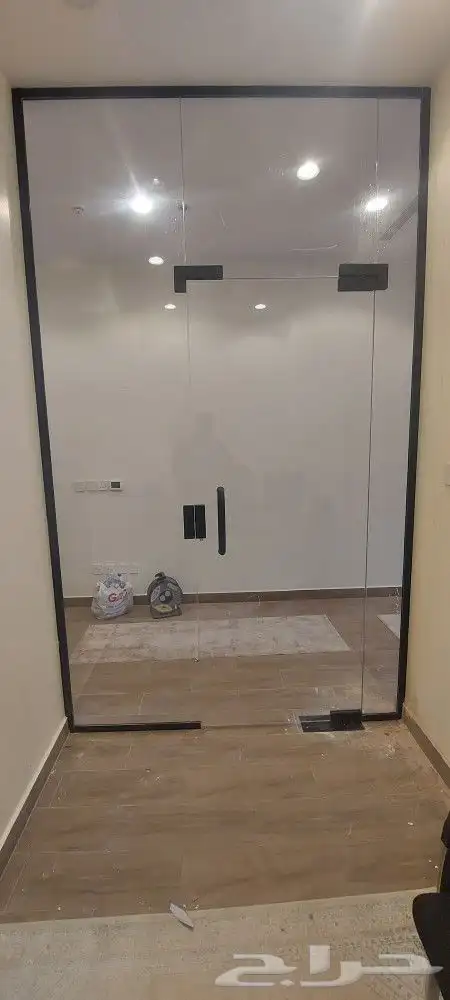 تركيب زجاج واجهات زجاج سكريت - محل زجاج ومرايا 3