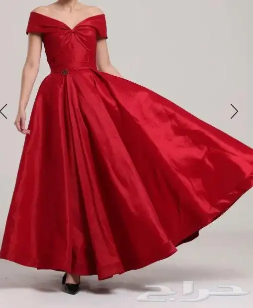 للبيع فستان أحمر 0