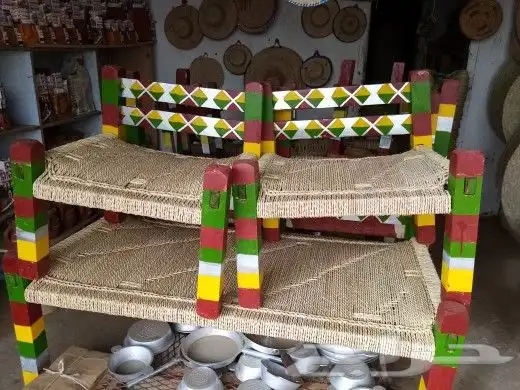 يوجد لدينا كراسي تراثيه 5