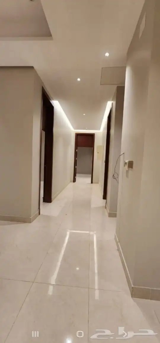 فيلا للبيع نظام مودرن علي شارعين في حي الصالحيه 4