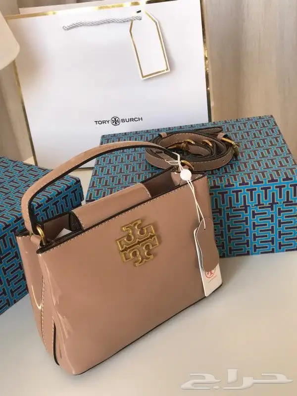 يوجد جميع الشنط جمله وقطاعي 6