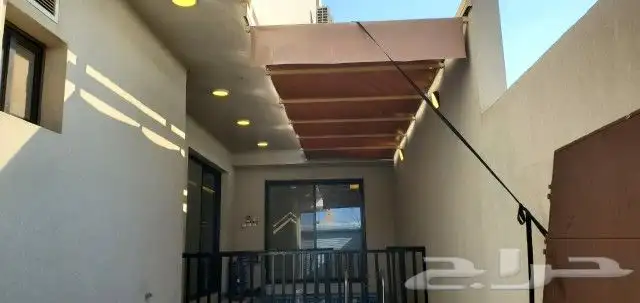 مظلات متحركة يدوية رول مضلات متحركة 1