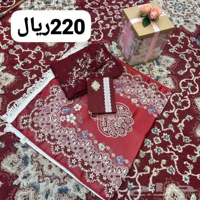 اطقم صلاة نسائي ورجالي وبناتي شامل التوصيل والشحن 2