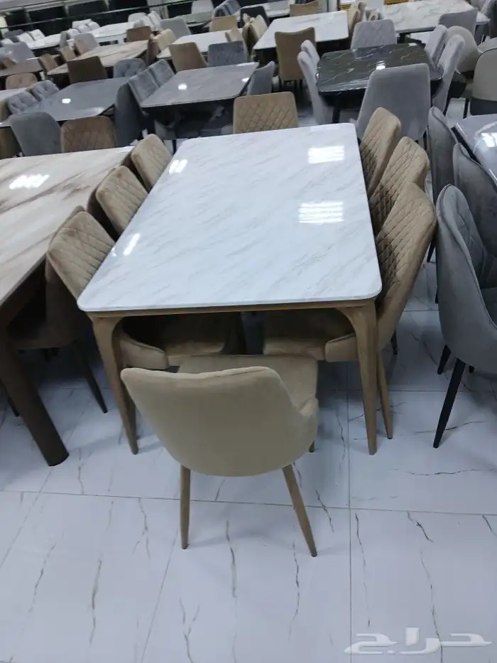 طاولات طعام 4