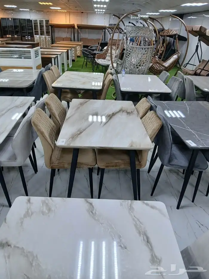 طاولات طعام 10