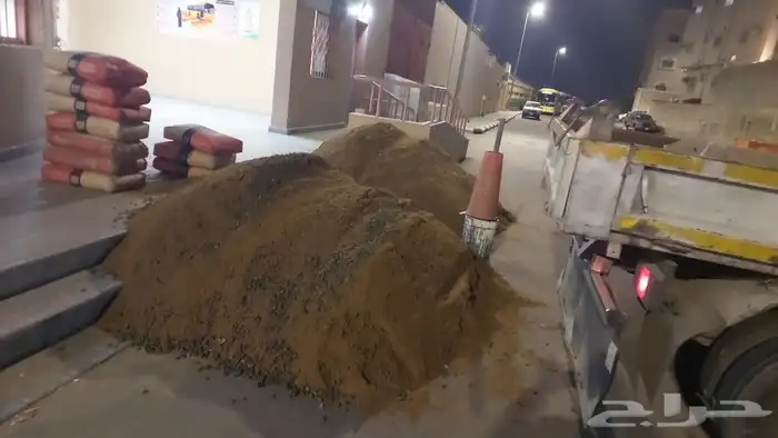 دنه للايجار تكسير وتنضيف هدم بنا توصيل طلبات للعمال وتوصيل 4