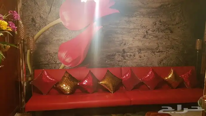 طقم كنب أحمر مكون من كنبين 1