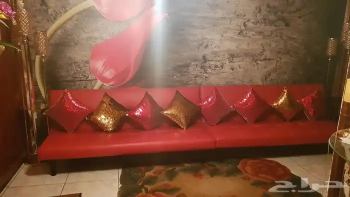 طقم كنب أحمر مكون من كنبين 0