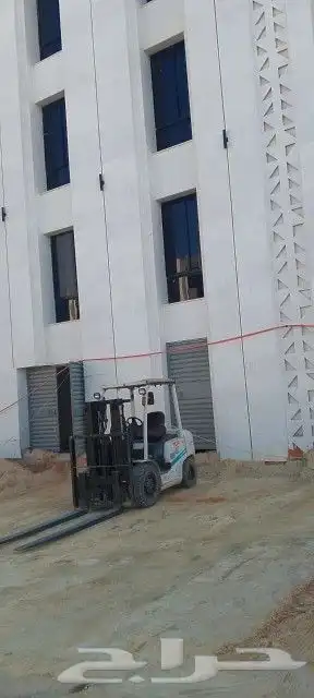 رافعات شوكية للايجار اسعار مناسبه اتصل نصل. 2