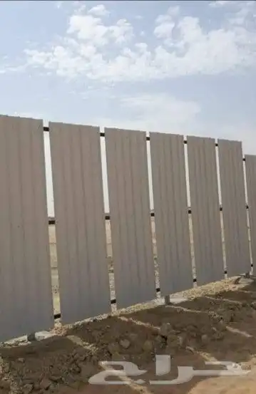 تسوير مواقع الشركات والمحميات بسياج الامني 3