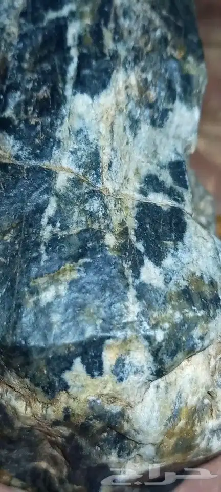 خام الكوراندوم ياقوت أزرق . 2 . Corundum raw sapphire 4